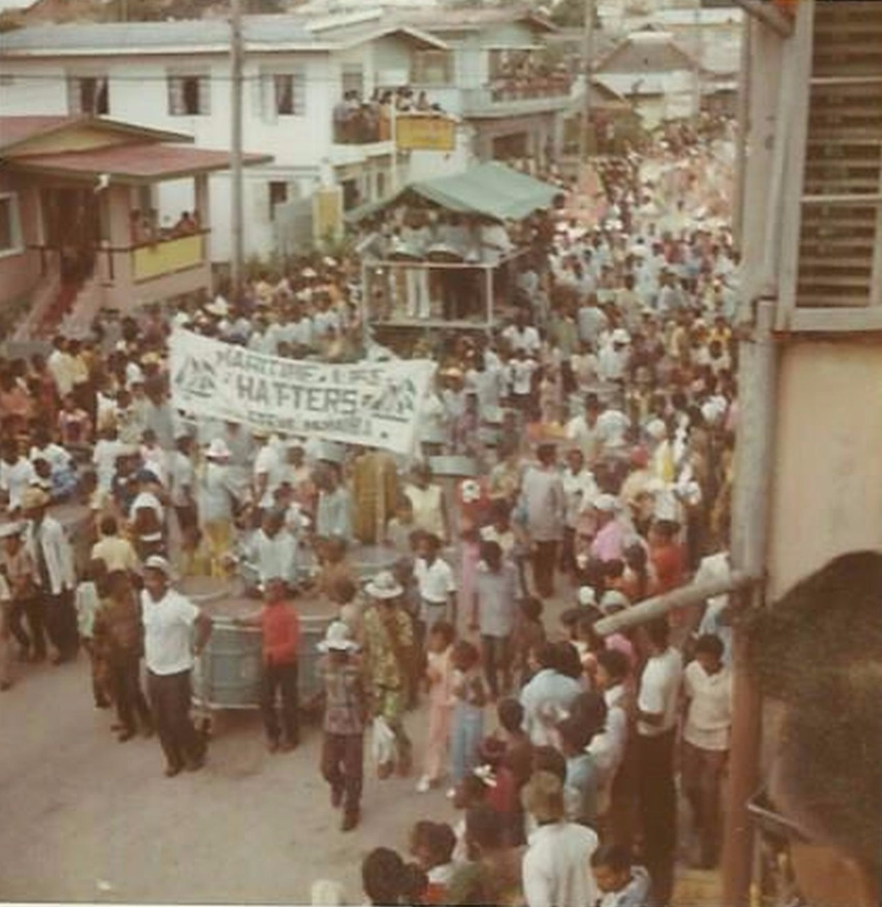Hatters (2014_12_08 05_25_25 UTC)